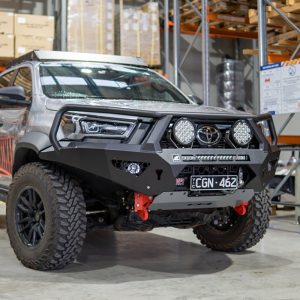 Toro Bull Bar Toyota Hilux Rogue