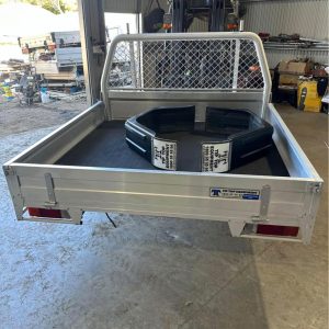 TipTop Dual Cab Aluminium Tray | 1800 x 1800mm