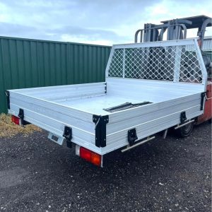 Dual Cab Aluminium Tray