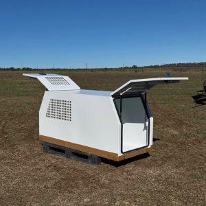 Half Canopy and Half Dog Box